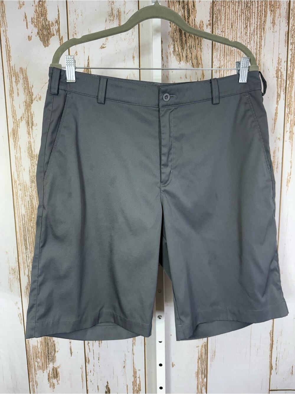 Nike Golf, Tour Performance Golf Shorts. Size 34. Dark Grey. Dri Fit.